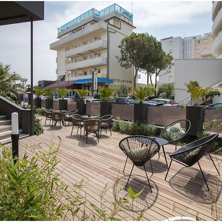 Hotel Caraibi Milano Marittima Zewnętrze zdjęcie