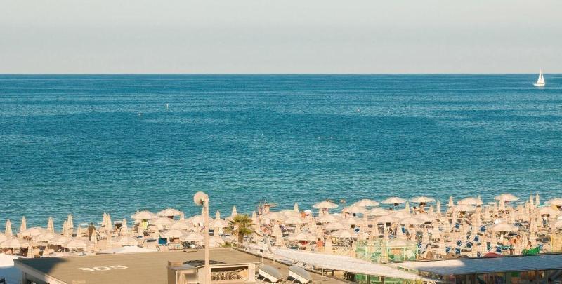 Hotel Caraibi Milano Marittima Zewnętrze zdjęcie