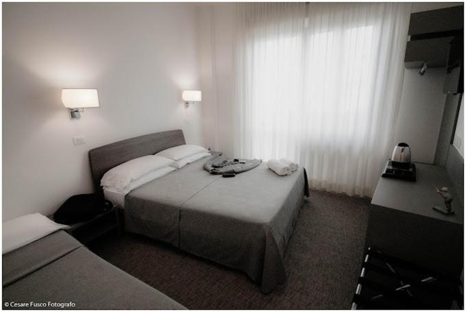 Hotel Caraibi Milano Marittima Zewnętrze zdjęcie