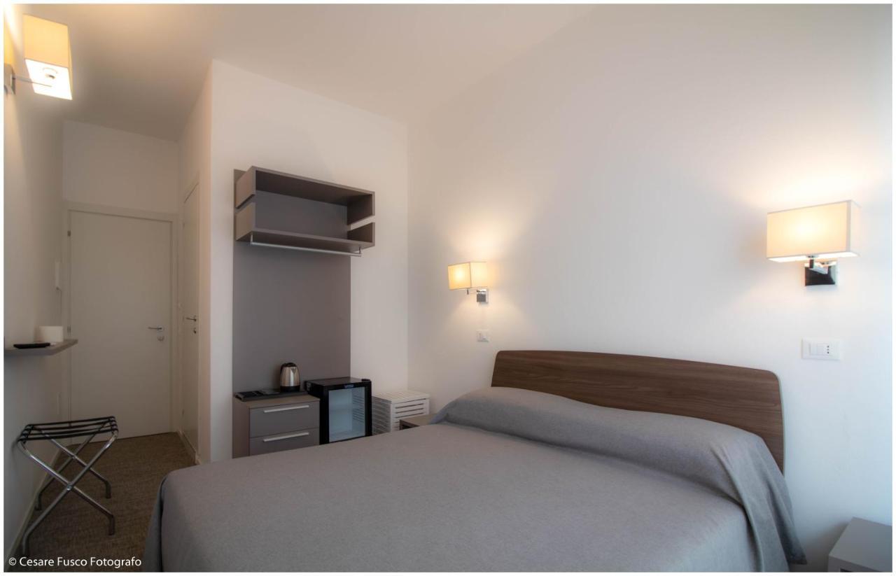 Hotel Caraibi Milano Marittima Zewnętrze zdjęcie