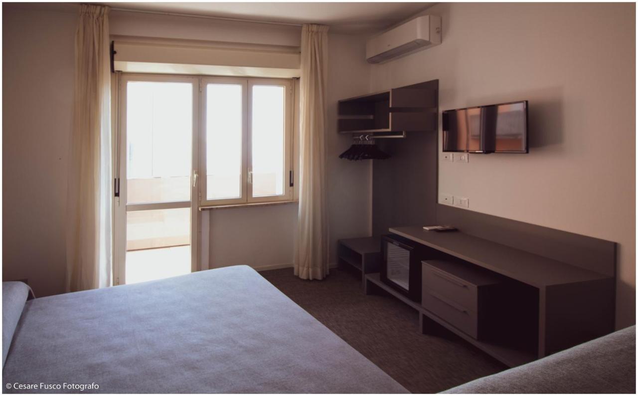 Hotel Caraibi Milano Marittima Zewnętrze zdjęcie